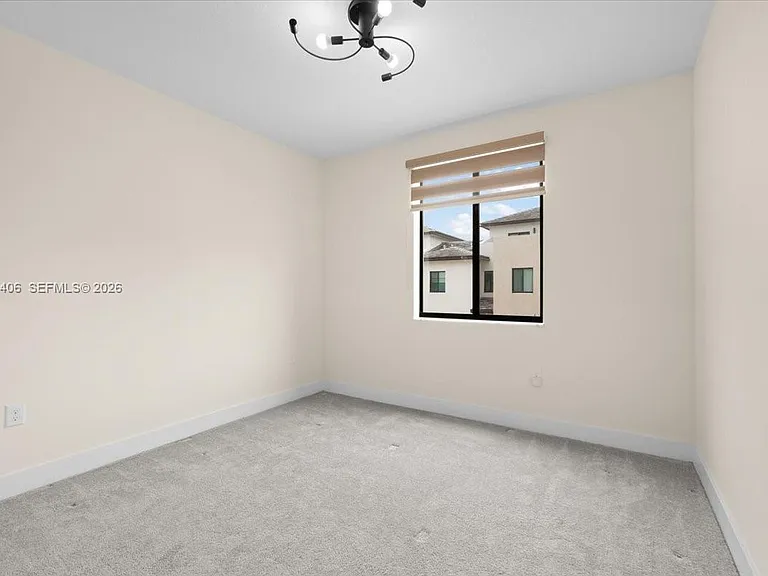 4746 NW 83rd Pkwy — Photo 20