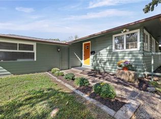 411 W Sanderson St, Yates Center, KS 66783