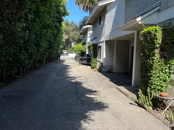 422 N Marengo Ave APT 3, Pasadena, CA 91101