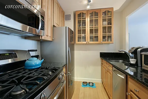 Sold by Corcoran | media 1