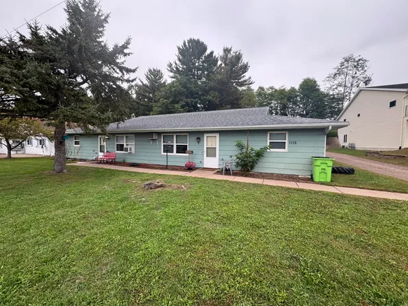 1118 Dutchman Ct, Chippewa Falls, WI 54729