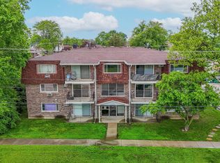 11010 Central Ave APT 2A, Chicago Ridge, IL 60415