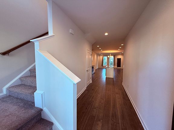 2nd image of 115 Hamilton Ave NW