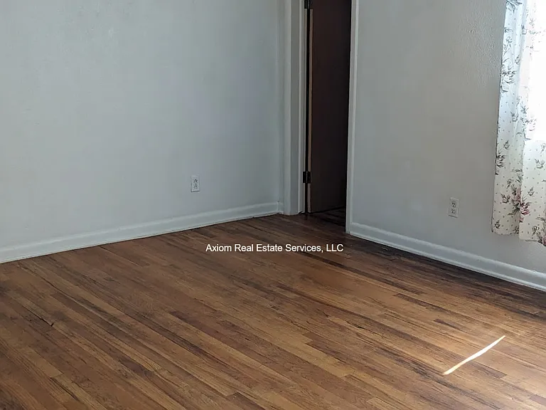 307 S 8th St #3 — Photo 17