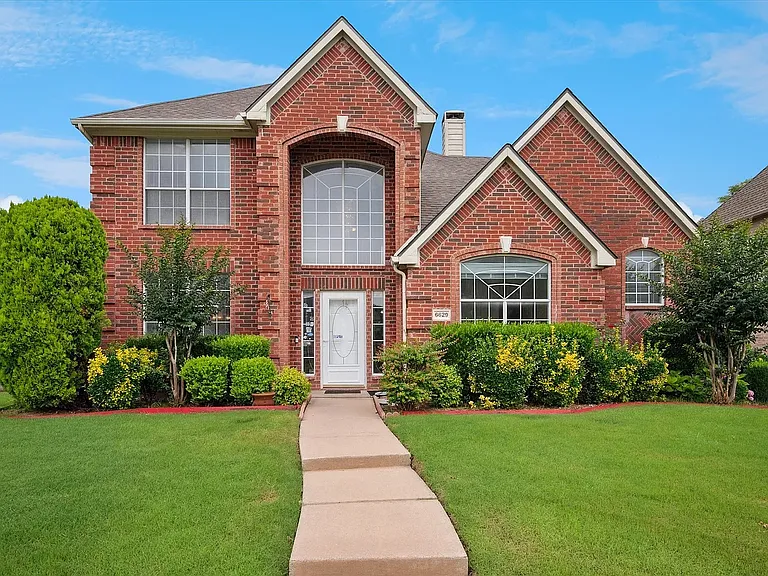 6629 Wickliff Trl — Photo 1