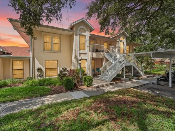 319 Knottwood Ct #2, Sun City Center, FL 33573