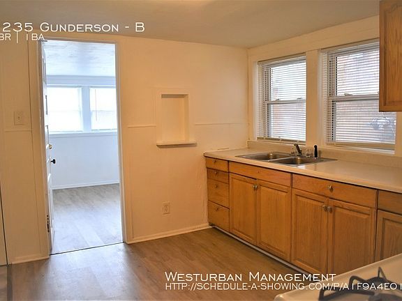5th image of 2235 Gunderson Ave APT B