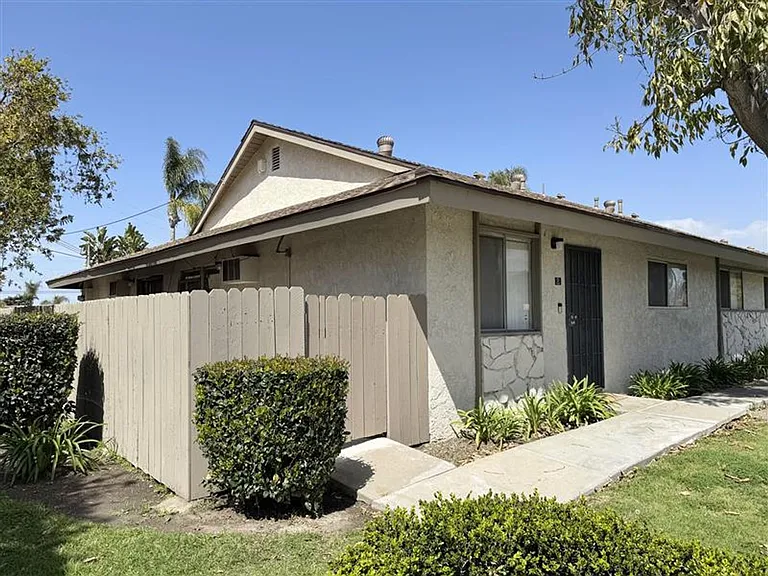 Woodbury Patio Homes — Photo 3