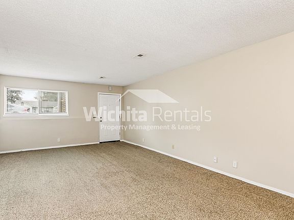 3rd image of 1514 E Fortuna St APT 2