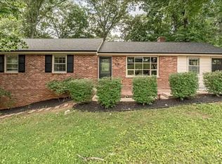 203 Fleetwood Dr, Lynchburg, VA 24501