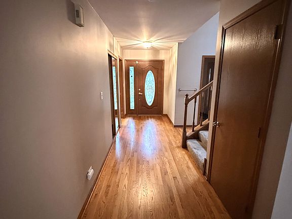 5th image of 21070 W Hazelnut Ln