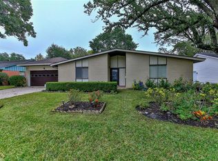 10311 Winding Trail Rd, La Porte, TX 77571