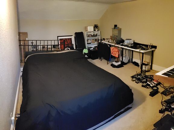 3rd image of 3019 Aldrich Ave S #2