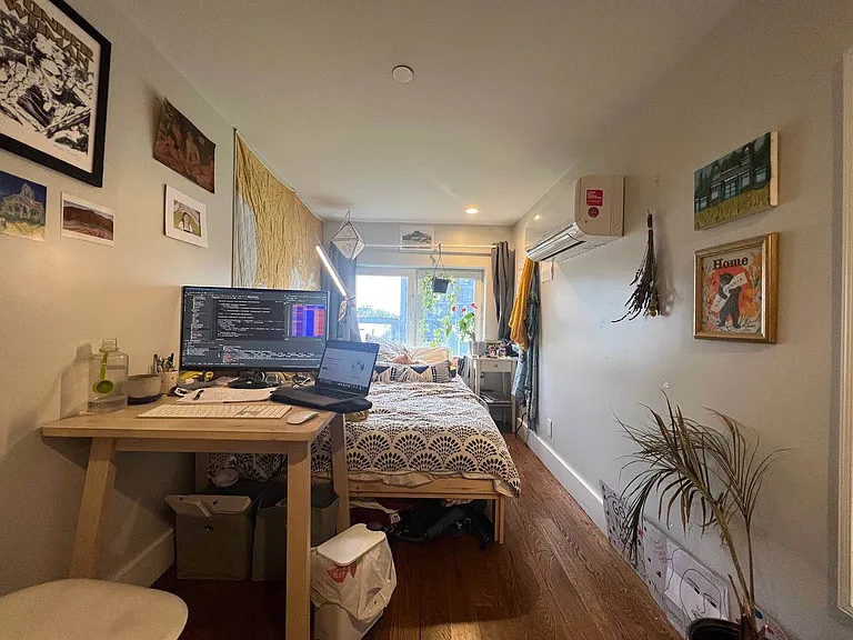 243 Suydam St #4L — Photo 8