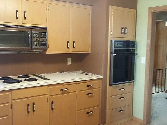 kitchen from side entrance