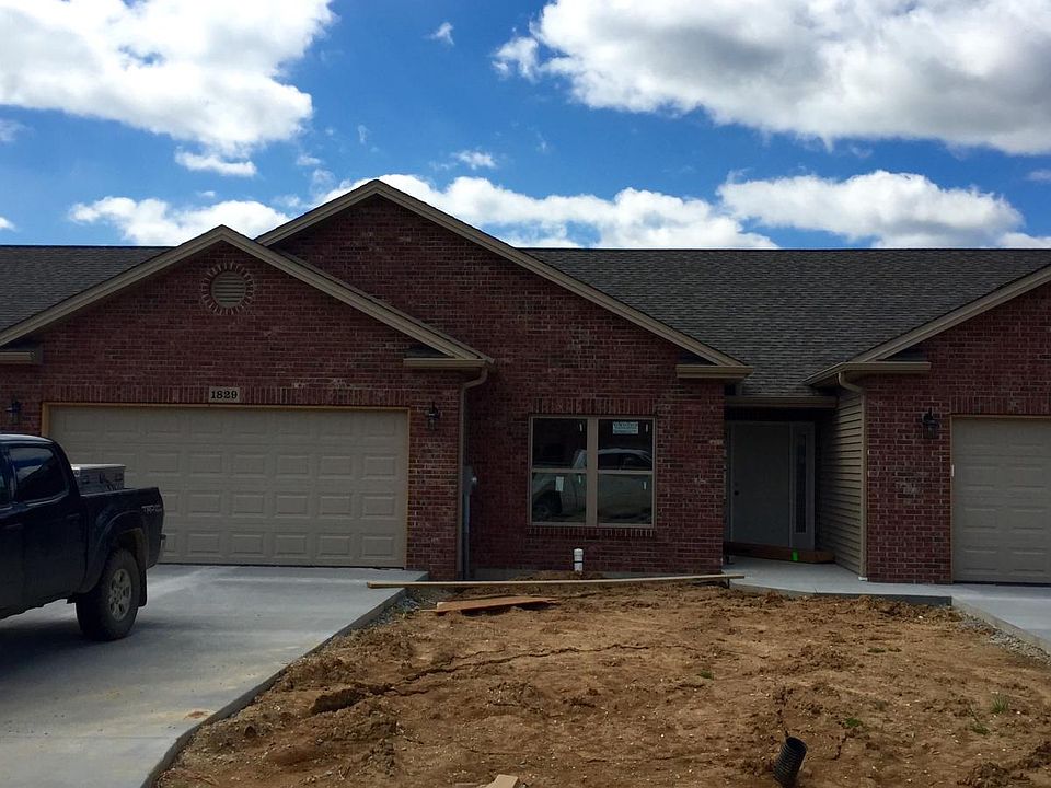 1st image of 1831 Lewis Dr
