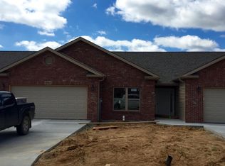 1831 Lewis Dr, Jackson, MO 63755
