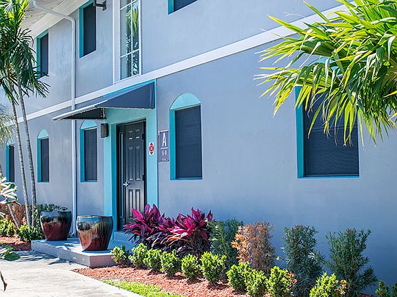 1, 2 & 3 Bedroom Apartments