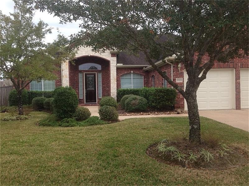 1st image of 2223 Fern Mist Ln