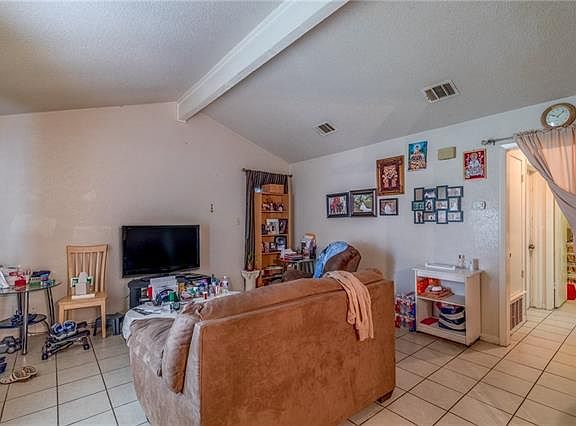 3rd image of 1300 Westcott Dr