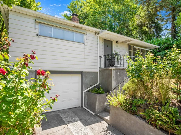 806 NE 91st Ave, Portland, OR 97220