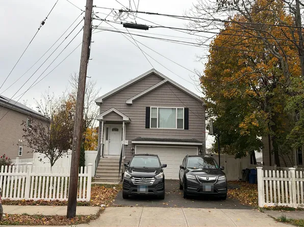 6 Westfield St, West Haven, CT 06516