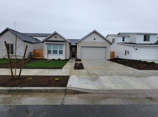 1311 S Velie Ct, Visalia, CA 93292