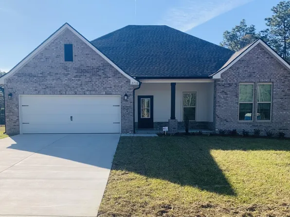 2730 Louis Cir, Crestview, FL 32536