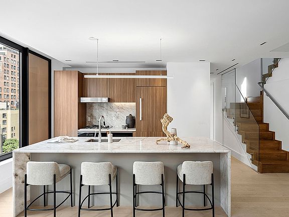 3rd image of 165 Lexington Ave APT 11A