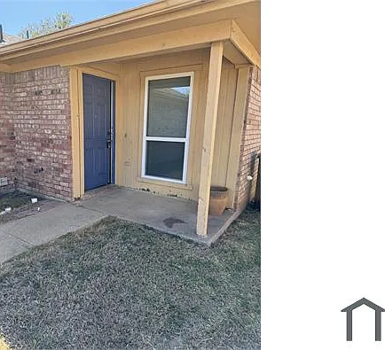 8604 Marietta Ct — Photo 2