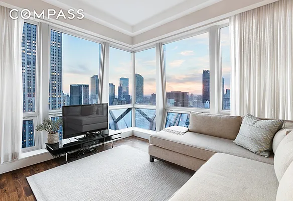 Rented by Compass | media 11