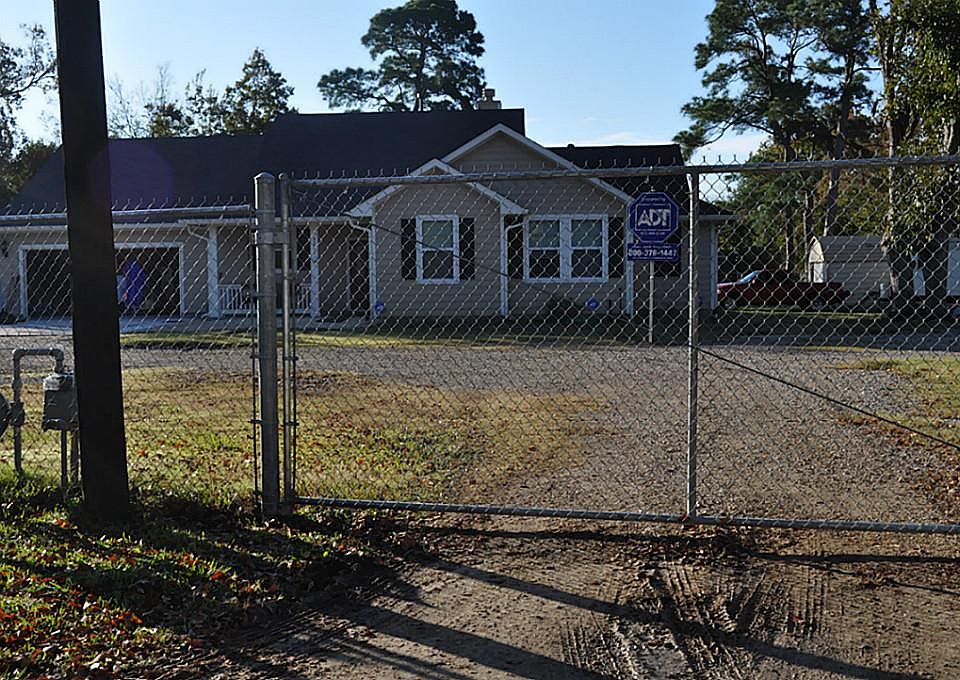 2nd image of 5211 Redell Rd