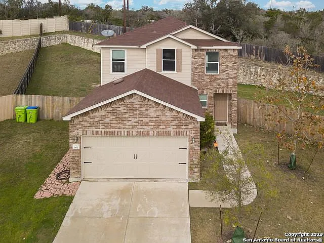 902 Sundance Hunt — Photo 2