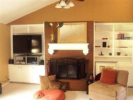 5th image of 10121 Southridge Dr