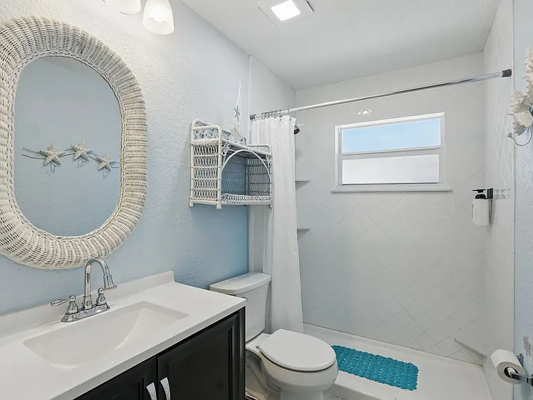 199 Tyler Ave #2 — Photo 4