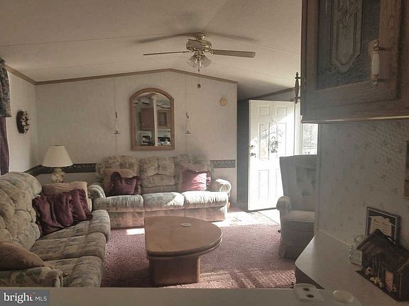 3rd image of 32210 Hidden Acre Dr