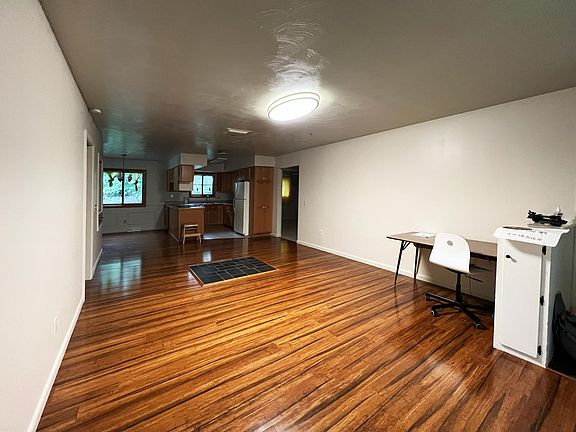 2nd image of 708 Virginia Ave