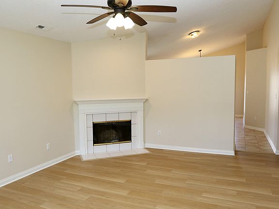 4th image of 880 Gerardi Rd
