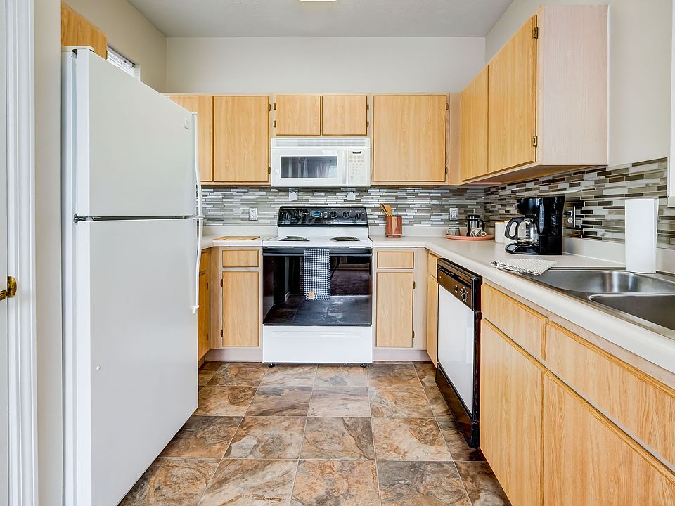 Highlands of Montour Run Apartment Homes Apartment Rentals Coraopolis