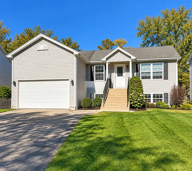 1394 Teakwood Ln