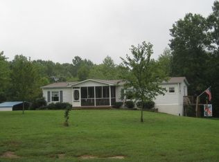 1222 Bible Rd, Crewe, VA 23930