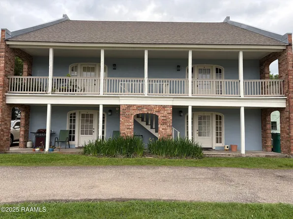 107 Guillot Rd, Youngsville, LA 70592