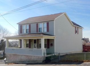 624 Cleveland St, Hazleton, PA 18201