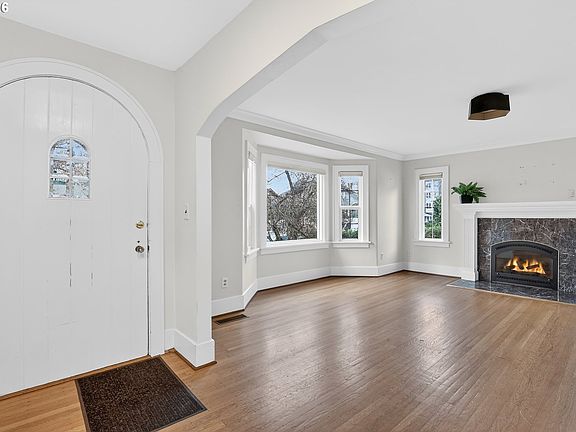4th image of 4842 NE 25th Ave
