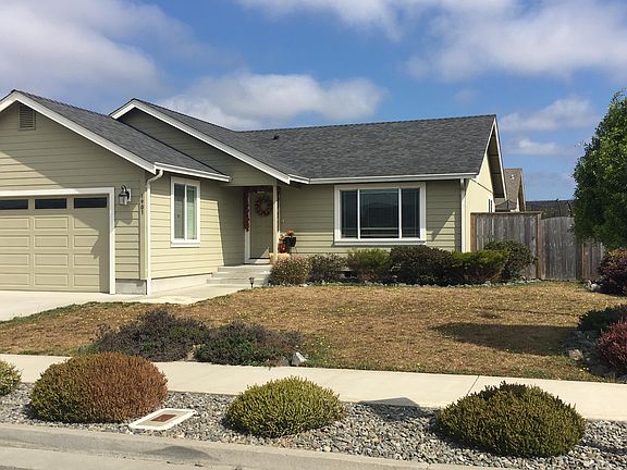 2nd image of 1901 Elmwood Pl