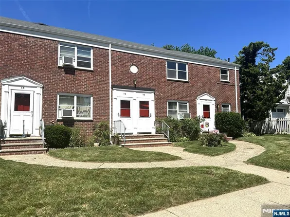 460 Heath Pl APT 48, Hackensack, NJ 07601