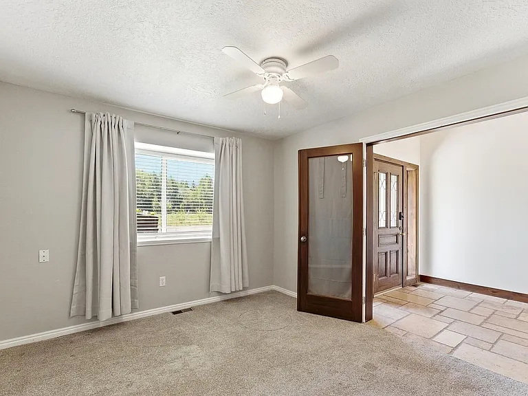 1422 Cutter Ln — Photo 24