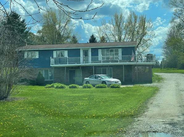 4167 Lapeer St, Columbiaville, MI 48421