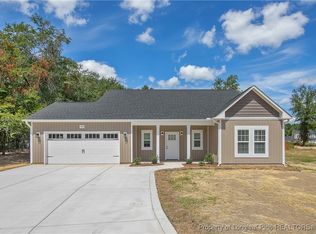 4146 Indian Summer Way, Hope Mills, NC 28348