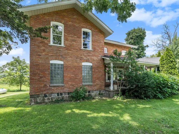 5700 Barker Rd, Jonesville, MI 49250